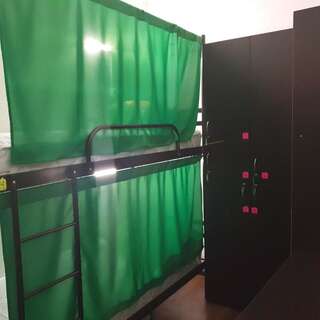 Хостелы Hostel 777 Vokzal Киев Односпальная кровать в общем номере для мужчин и женщин-3